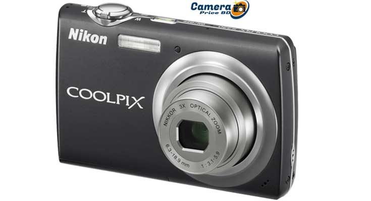 Nikon COOLPIX S220 Digital Camera